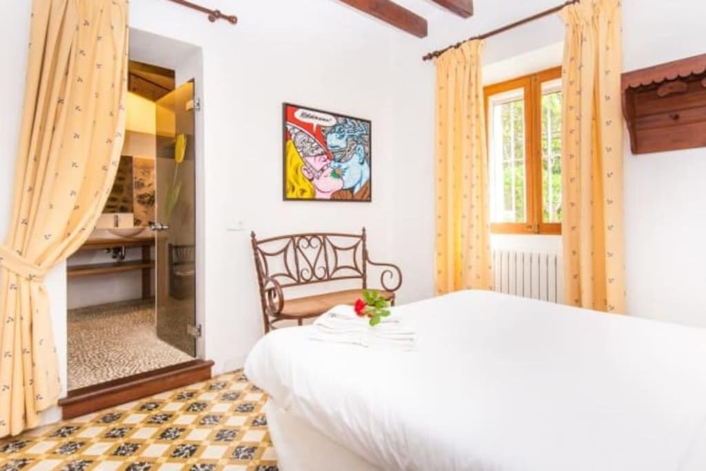 Son Llempaies, Finca For 12 โซเยร์ ภายนอก รูปภาพ
